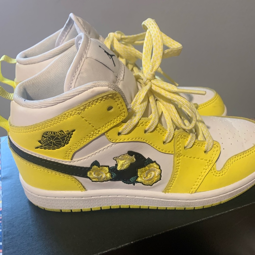 Preschool Jordan 1 mid
